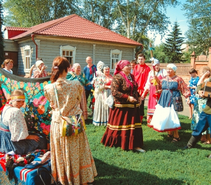 Свадебный обряд «Выкуп невесты»