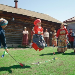 Троица в Старине Сибирской