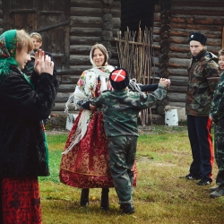 Телевизионный проект "Экспедиция Байкал" в гостях у Старины Сибирской