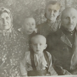 Семья Шинкевича Петра Ивановича 1888 г. р.