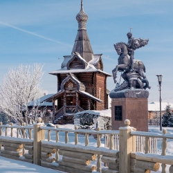 Памятник Святому Георгию Победоносцу. Большеречье.