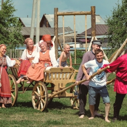 Фестиваль сибирской культуры «Слетье»