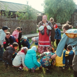 Осенины в Старине Сибирской