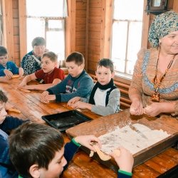 Встречаем весну. Праздник "Сороки"