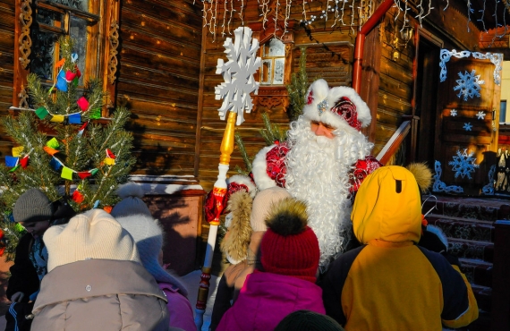 Посох Деда Мороза.