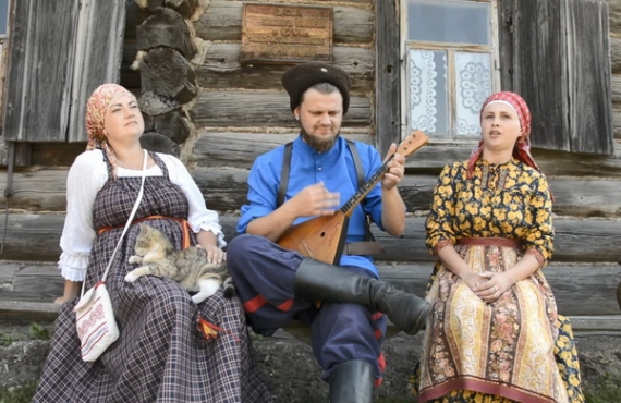 "Частушки на завалинке". Страдания Большерецкие.