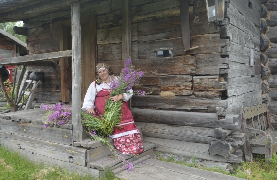 А Макаровна сказала...