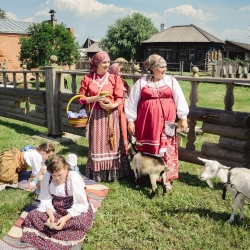 Театрализованная экскурсия в Старине Сибирской