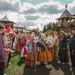 Троица в Старине Сибирской